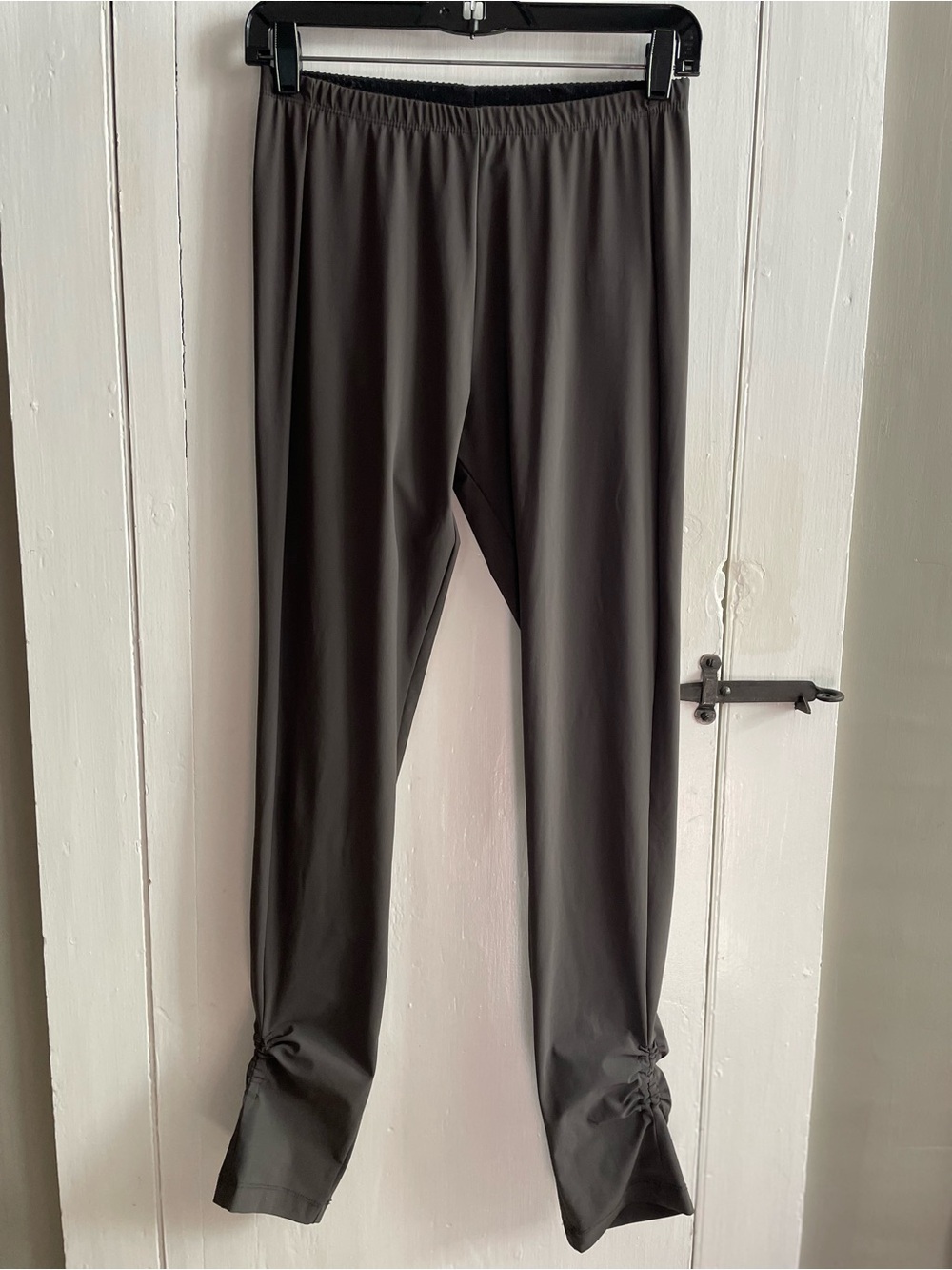 PORTO San Francisco Adjustable Ankle Legging in Truffle NWT Italian Fabric USA